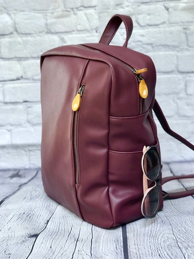 Lenox Vegan Backpack (3 Colors) - Burgundy