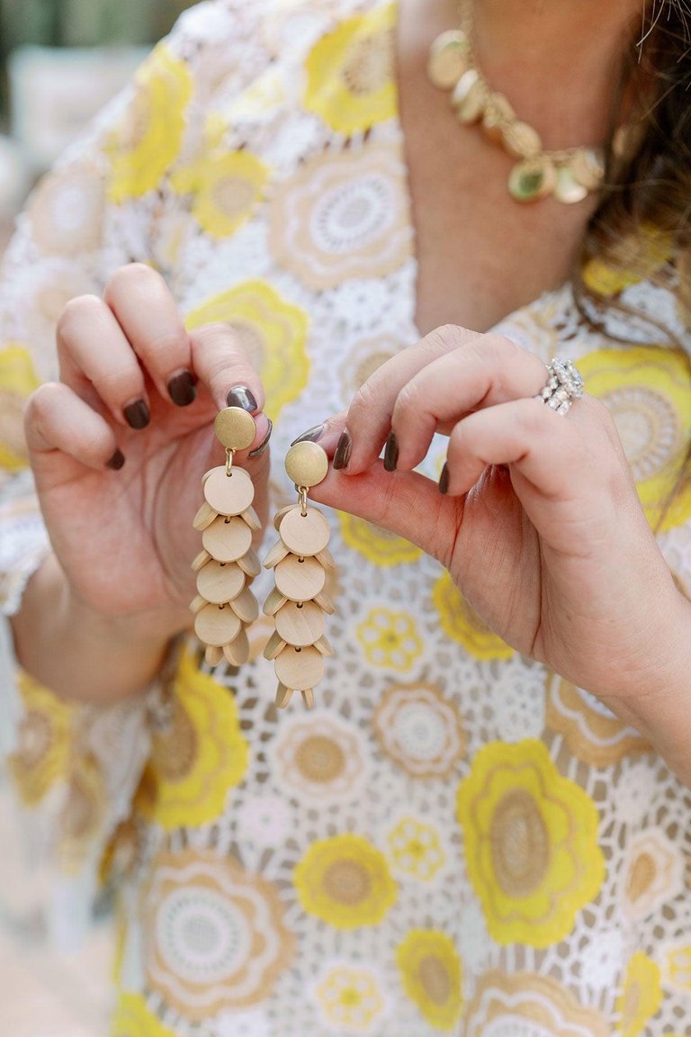 Naya Wood Disc Cluster Statement Earrings