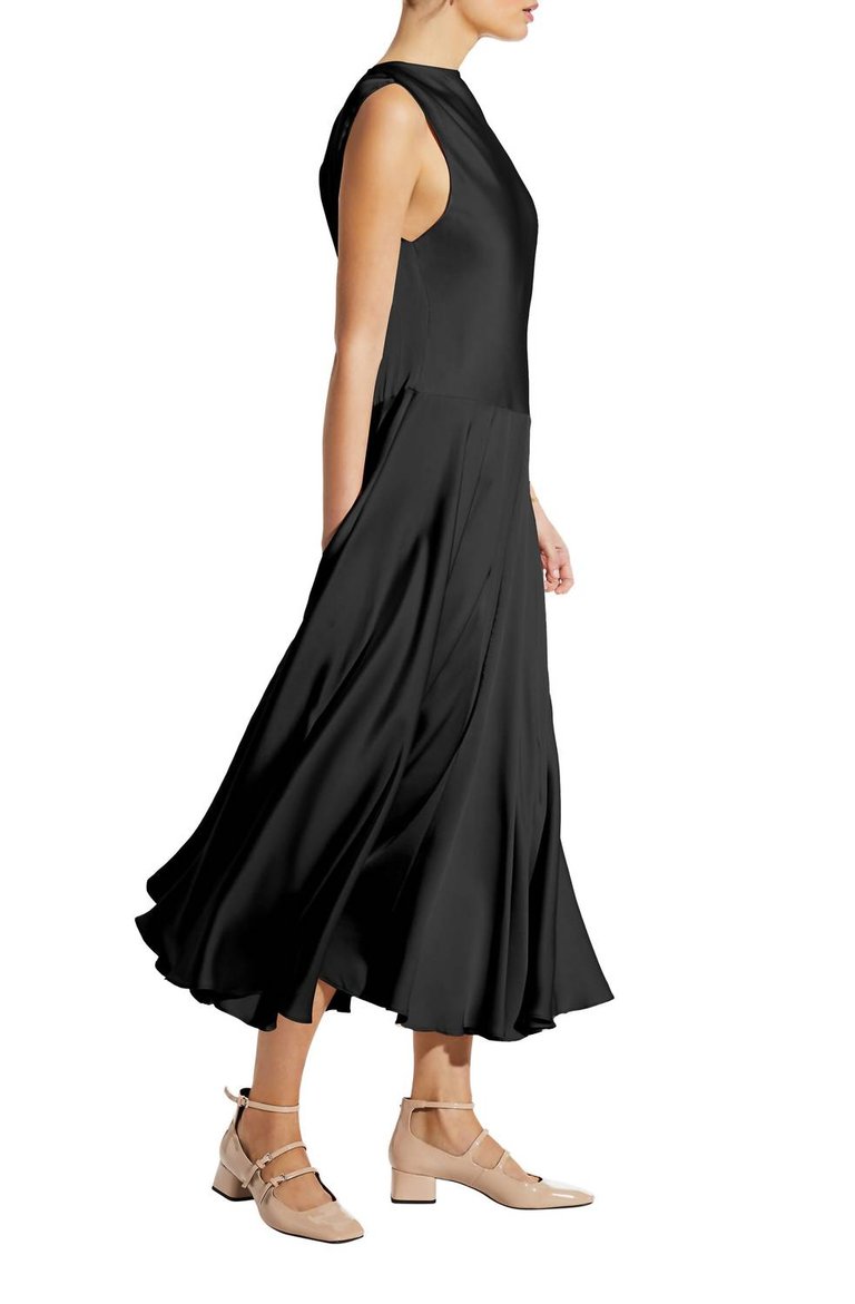 Sadie Maxi Dress In Black