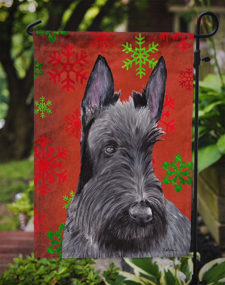 11" x 15 1/2" Polyester Scottish Terrier Red And Green Snowflakes Holiday Christmas Garden Flag 2-Sided 2-Ply