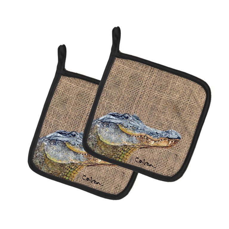 Alligator  on Faux Burlap Pair of Pot Holders