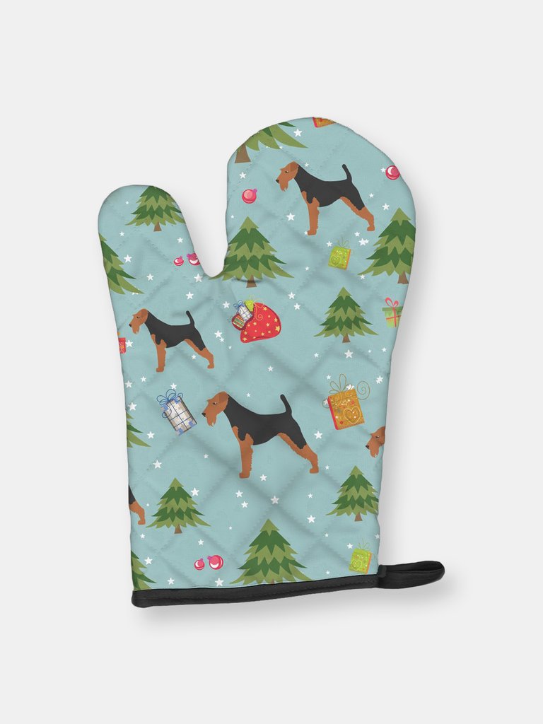 Christmas Oven Mitt With Dog Breed - Airedale Terrier