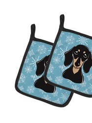Snowflake Smooth Black and Tan Dachshund Pair of Pot Holders