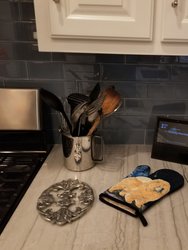 Starry Night Chow Chow Oven Mitt