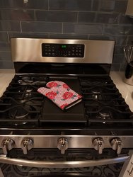 Watercolor Red Roses and Polkadots Oven Mitt