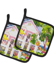 White Cottage at the beach Pair of Pot Holders