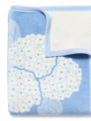 Hydrangeas Light Blue Blanket - Light Blue / Ivory