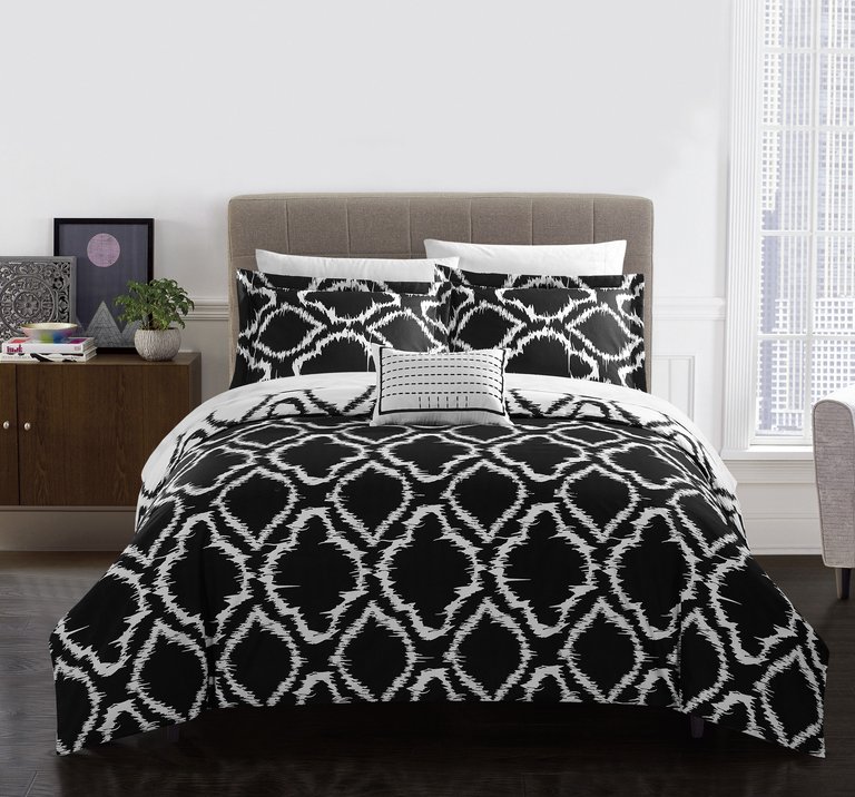 Asya 8 Piece Reversible Duvet Cover Set Two-Tone Ikat Geometric Diamond Pattern Print Zipper Closure Bed In A Bag Bedding - Black