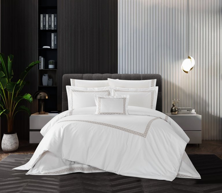 Crysta 4 Piece Cotton Comforter Set Solid White With Dual Stripe Embroidered Border Zig-Zag Details Hotel Collection Bedding - Beige