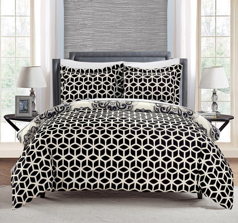 Ibiza 7 Piece Duvet Set Super Soft Microfiber Large Printed Medallion Reversible With Geometric Printed Backing