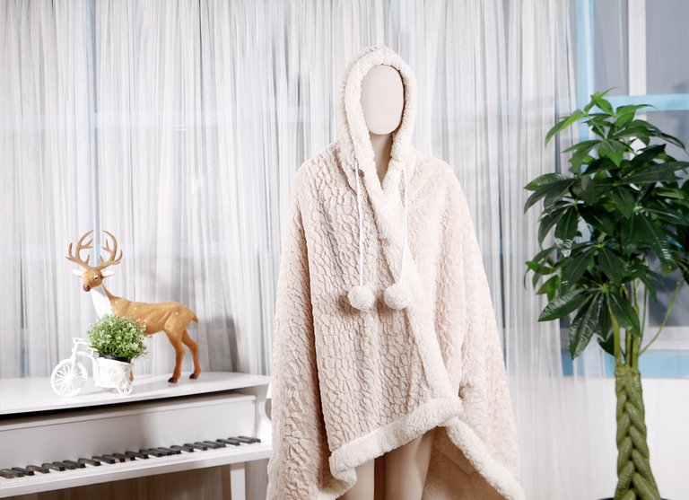 Janet Snuggle Hoodie Animal Print Robe Cozy Super Soft Ultra Plush Micromink Sherpa Lined Wearable Blanket