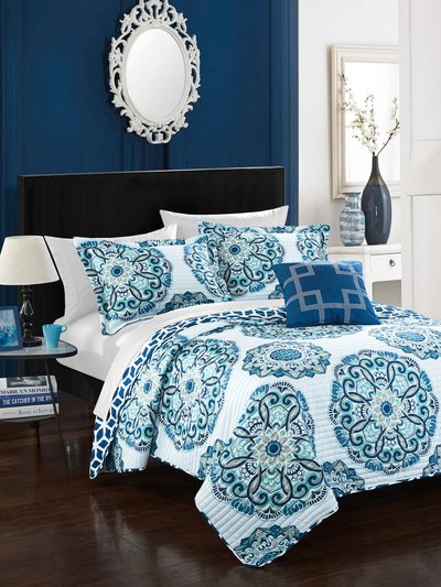 Chic Home Design Miranda 3 Piece Reversible Quilt Set Super Soft Microfiber Large Printed Medallion Design with Geometric Patterned Backing Bedding product