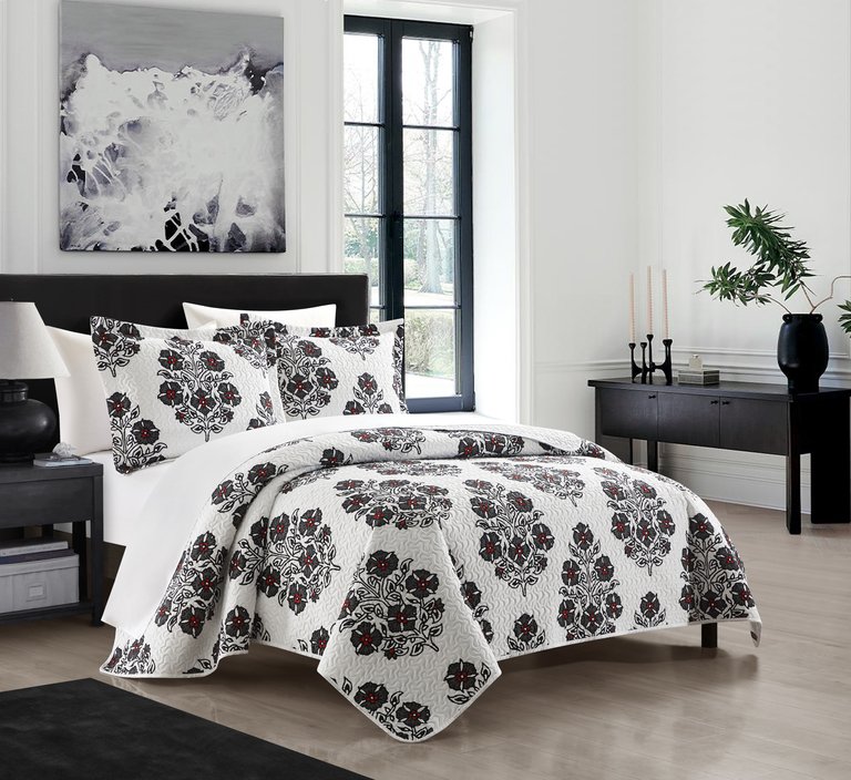 Morris 5 Piece Quilt Set Large Scale Floral Medallion Print Design Bed In A Bag Bedding