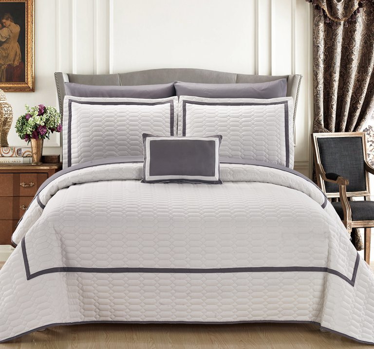 Nero 6 Piece Quilt Cover Set Hotel Collection Two Tone Banded Geometric Embroidered Quilted Bed In A Bag Bedding - White