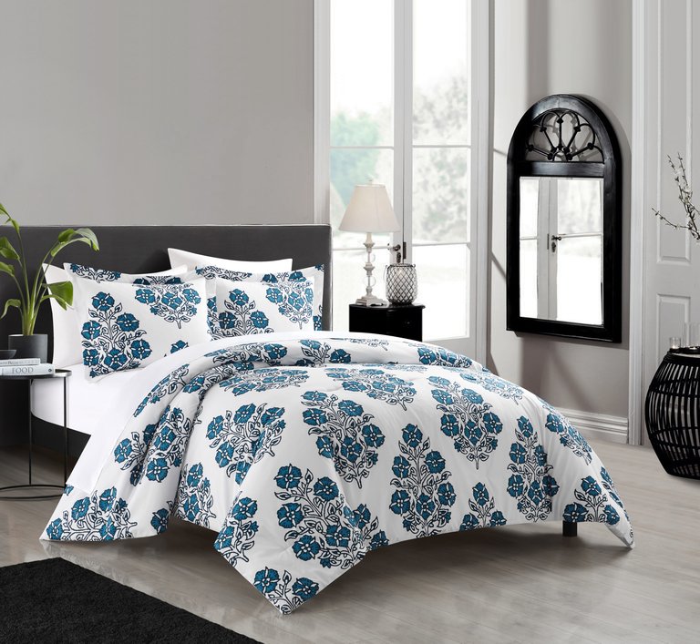 Yazmin 2 Piece Duvet Cover Set Large Scale Floral Medallion Print Design Bedding With Zipper Closure