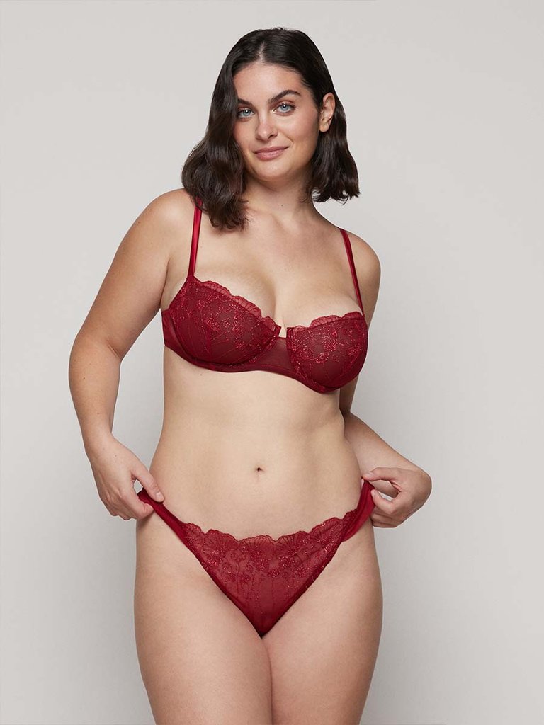 Fenice Thong In Embroidered Tulle Red Collection