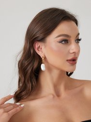 Unique Asymmetrical Gold Rope Chain Baroque Pearl Drop Earrings