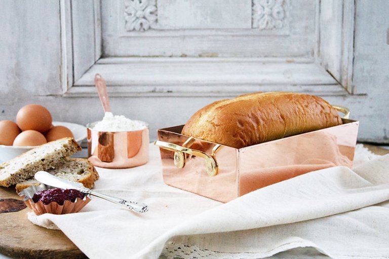Vintage Inspired Copper Bread Pan