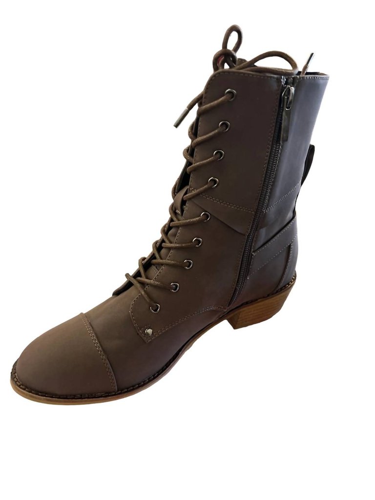 Hocus Pocus Boot In Chocolate