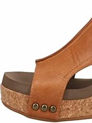 Women's Carley Wedge In Cognac Smooth