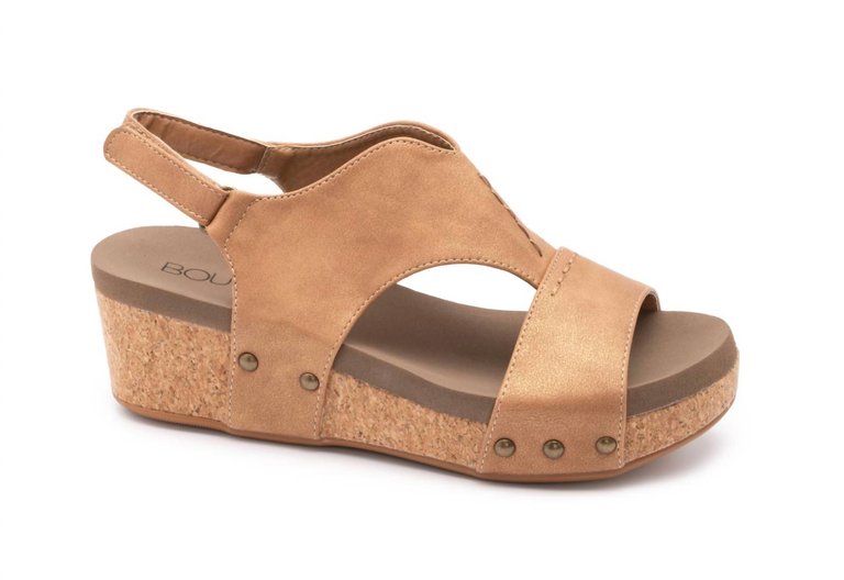 Women's Refreshing Wedge Sandal In Nude - Nude