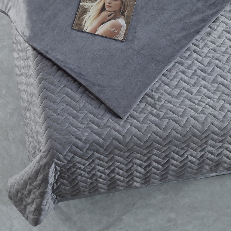 Eshe Weighted Blanket - Grey