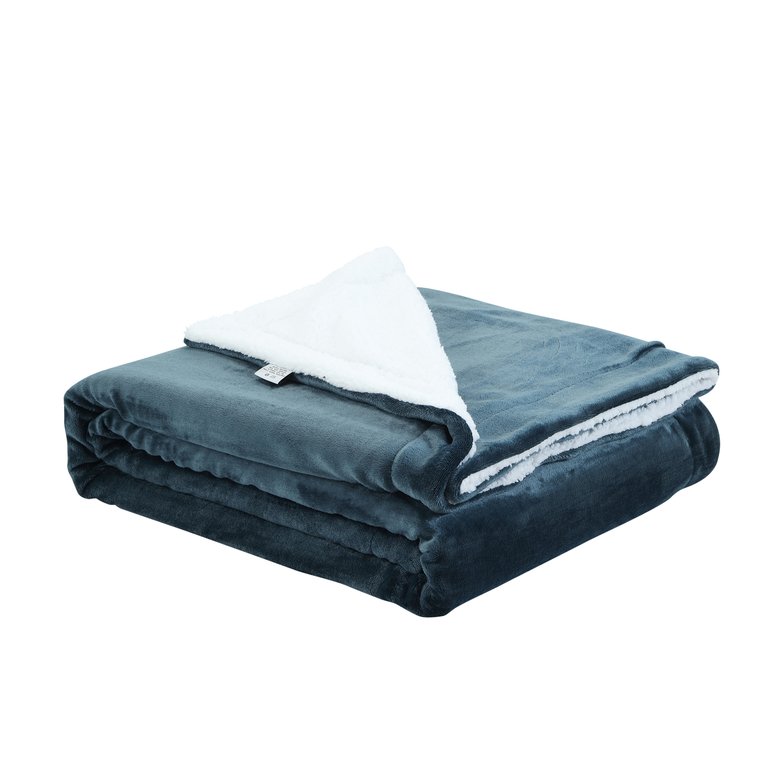 Saleem Throw Blanket - Hunter Green