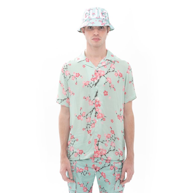 Camp Short Sleeve Woven Shirt In Cherry Blossom