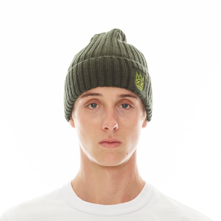 Knit Hat With Clean 2 Tone Shimuchan Logo In Pine - Green