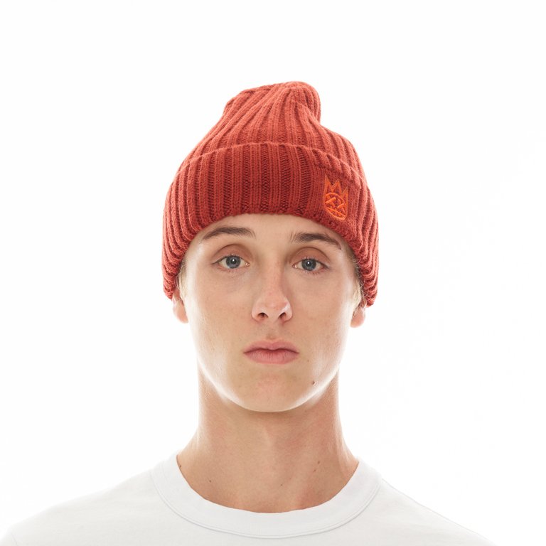 Knit Hat With Clean 2 Tone Shimuchan Logo In Rust - Red