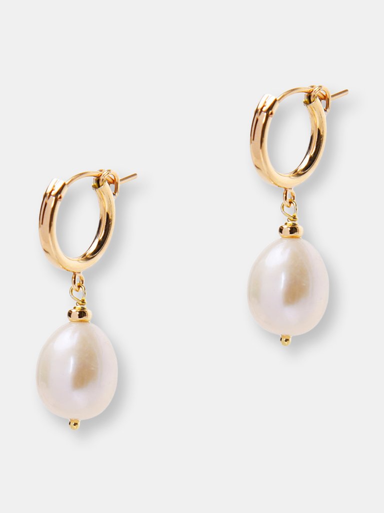 Romantic Pearl Hoops - Gold