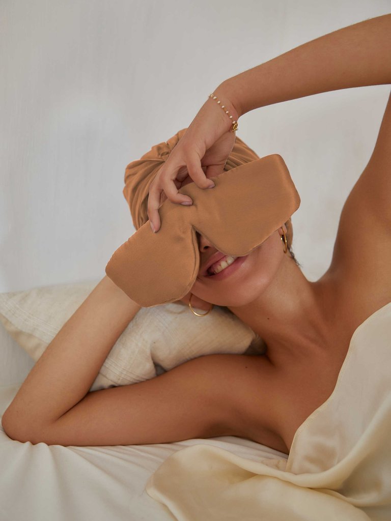 Washed Silk Eye Mask in Tan