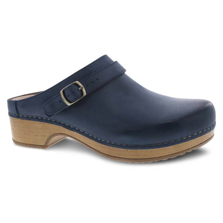 Women's Berry Mule In Navy - Navy