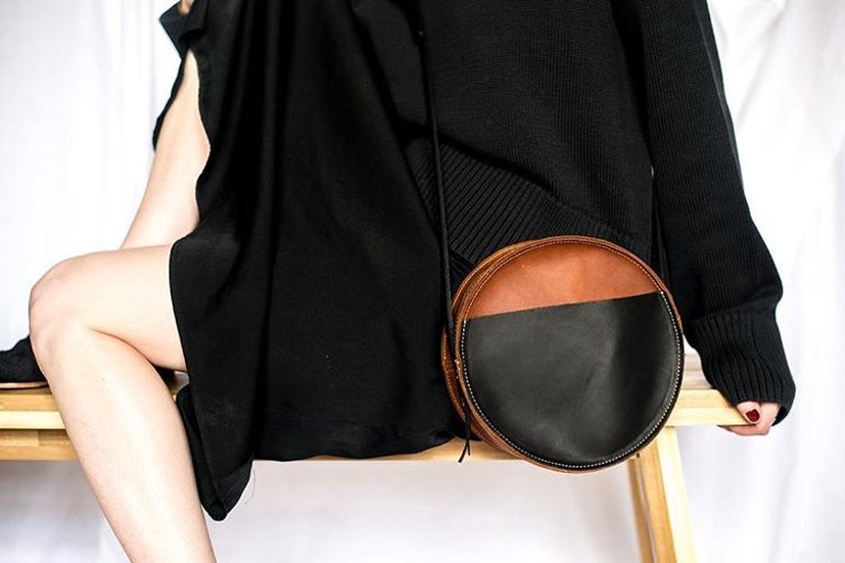 Marina Leather Crossbody Bag - Black