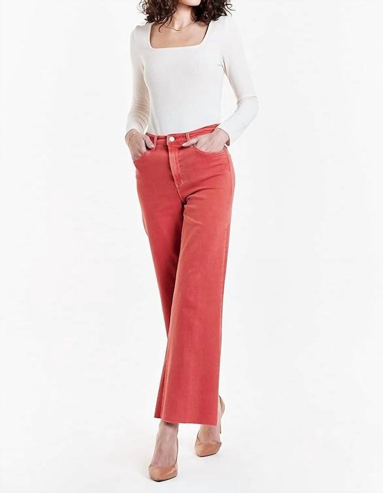 Fiona Wide Leg Jeans In Viva Magenta - Viva Magenta