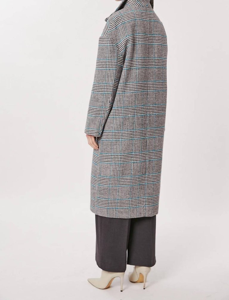 Volta Checked Coat In Grey