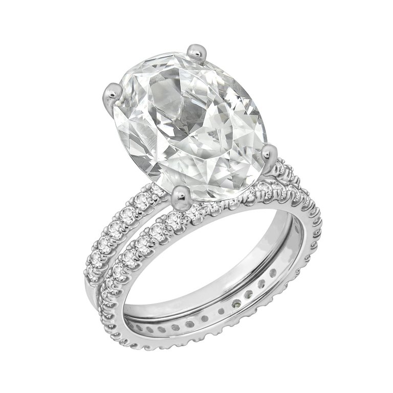 Oval Solitaire Engagement Ring Set - Platinum
