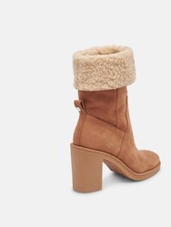 Caddie Plush Boot In Praline