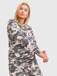 Gretchen Camo Pullover Curvy