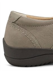 Women's Fannie Round Toe Casual Leather Slip-On Flats In Taupe - Taupe