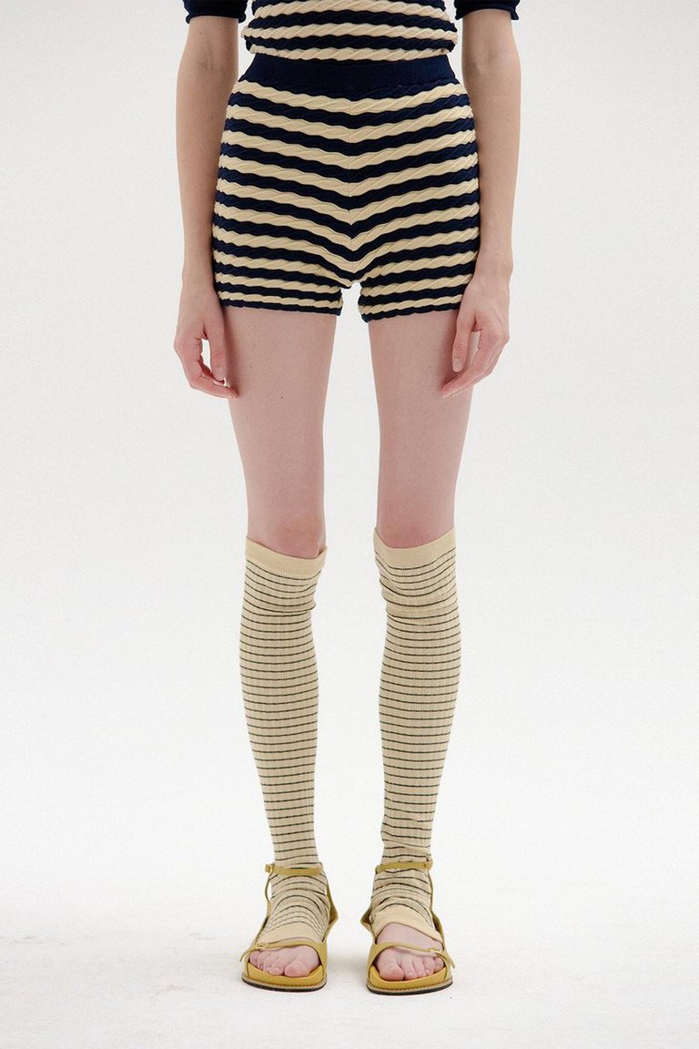 Sies Textured Knit Shorts In Beige/navy Stripe - Beige/navy Stripe