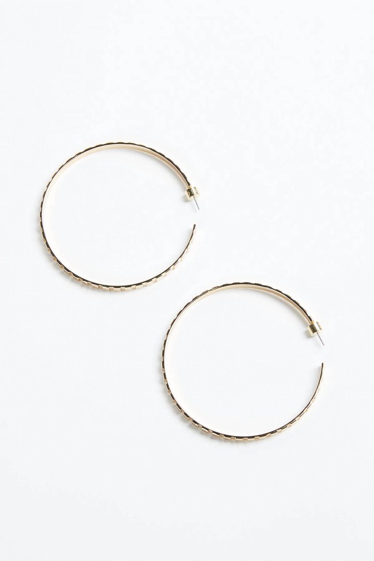 Rectangle Step Pattern Hoops In Gold - Gold