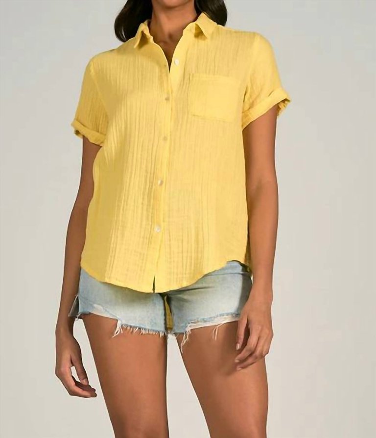 Short Sleeve Collar Button Down Shirt In Yellow - Yellow