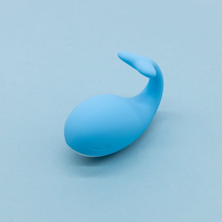 Doris Love Egg Whale Vibrator