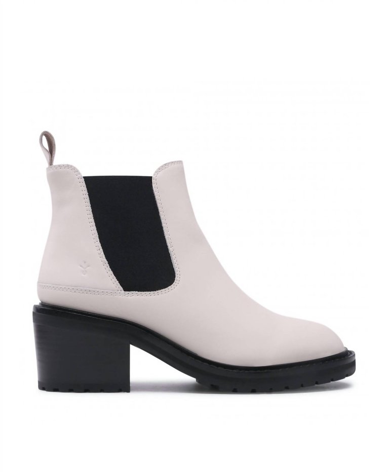 Clare Ankle Boots In Coconut - Coconut