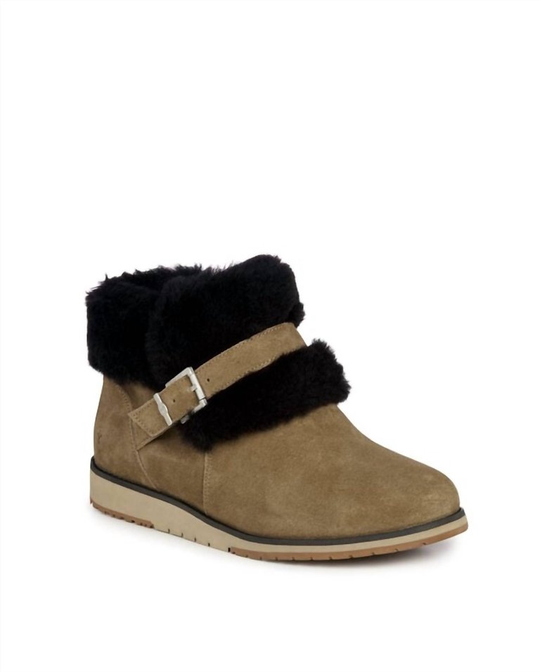 Women's Oxley Fur Cuff Boot In Coriander