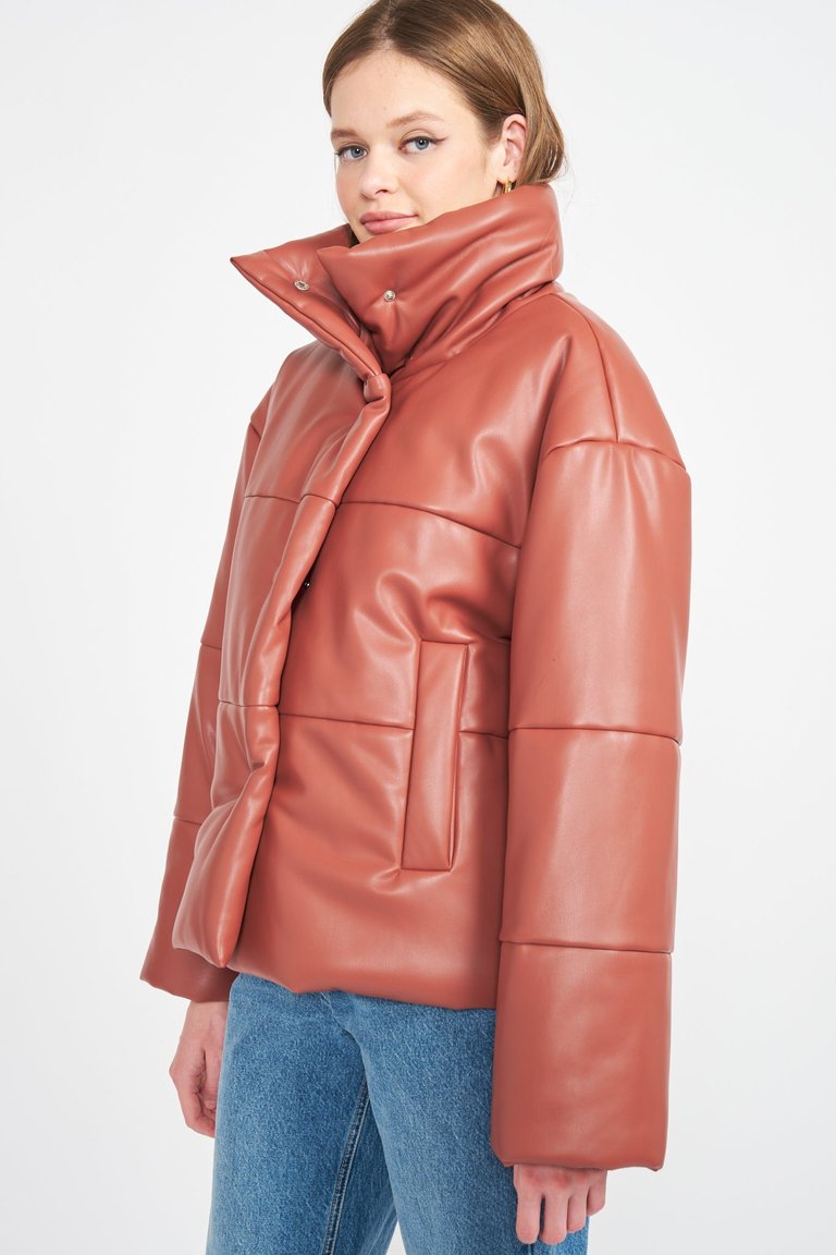 Budweiser Red Leather Puffer Jacket | www.carmenundmelanie.at