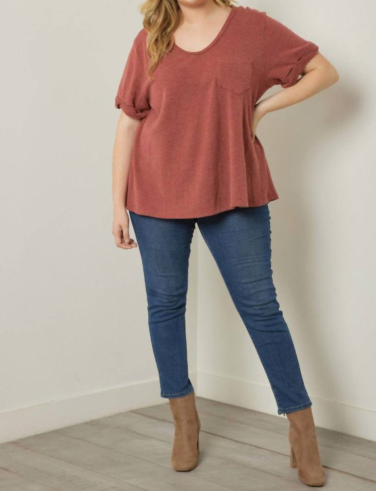 V Neck Relaxed Fit With Rolled Cuffs - Brick