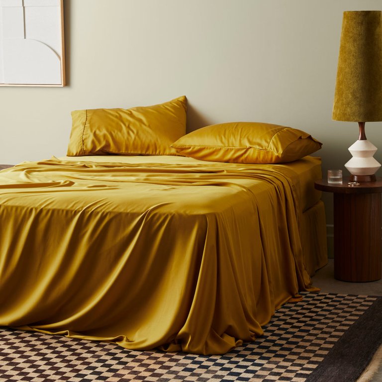 Signature Sateen Sheet Set - Saffron