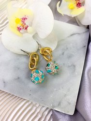 Rhinestones Bordered Turquoise With Daisy Charm Dangle Earrings GE025